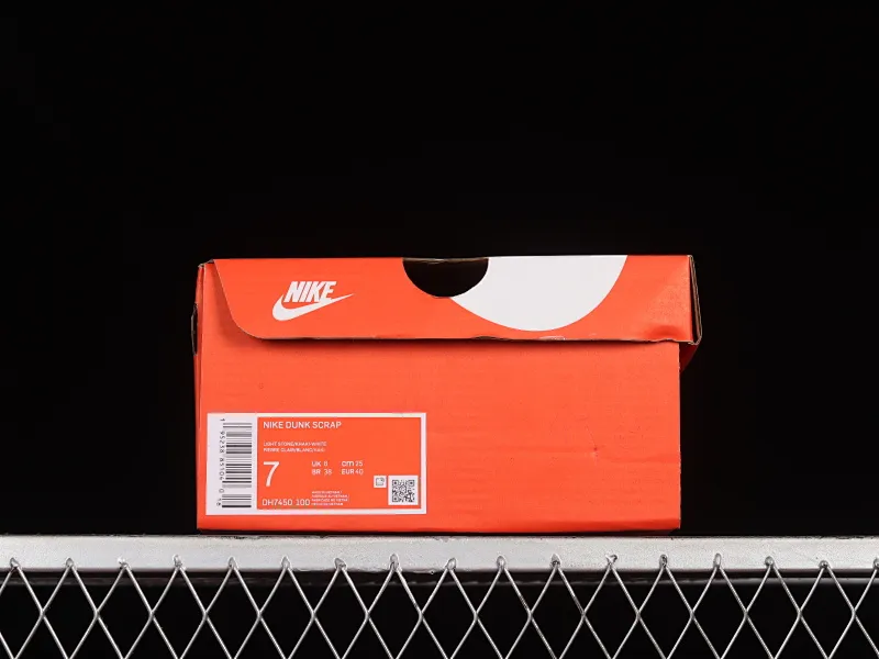 All categories Nk SB Dunk series Nk SB Dunk Low low-top skate shoes Nk Dunk Scrap stitching low-top skate shoes DH7450-100